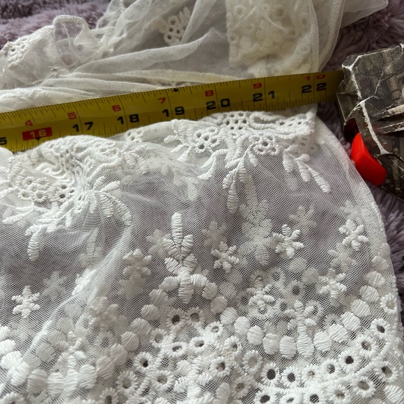 Forever 21 Lace Blouse - Picture 6 of 7